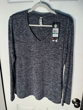 Under Armour Heathered Gray Long Sleeve V Neck Athletic Shirt 1264718 Large L